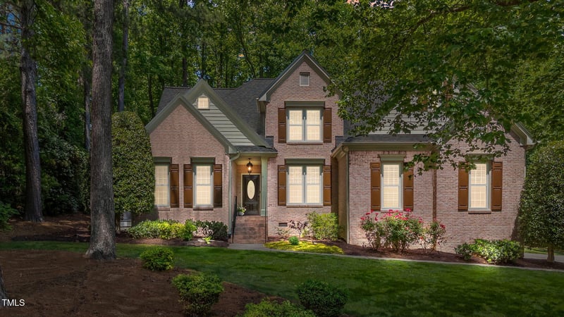 205 Benwell Ct, Cary, NC 27519