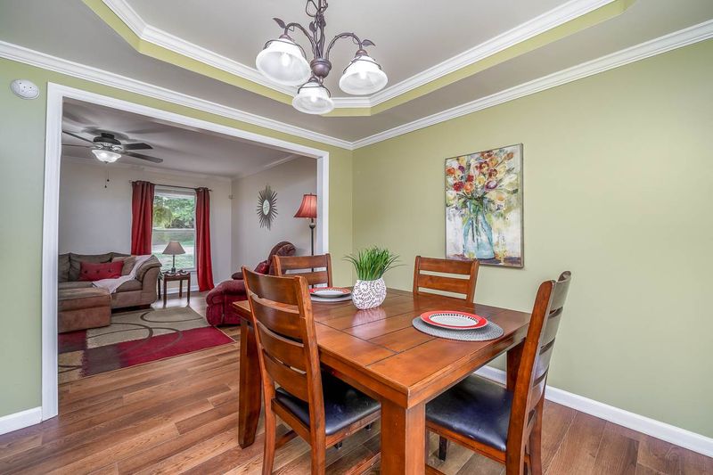 205 Brandon Ct, Raleigh, NC 27609