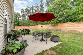 205 Braxcarr St, Holly Springs, NC 27540