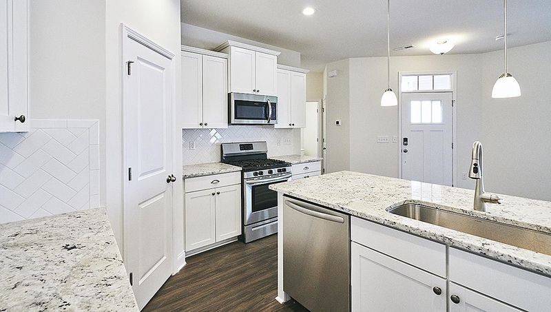 205 Brightleaf Rd, Hillsborough, NC 27278