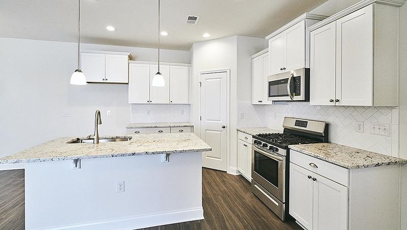 205 Brightleaf Rd, Hillsborough, NC 27278