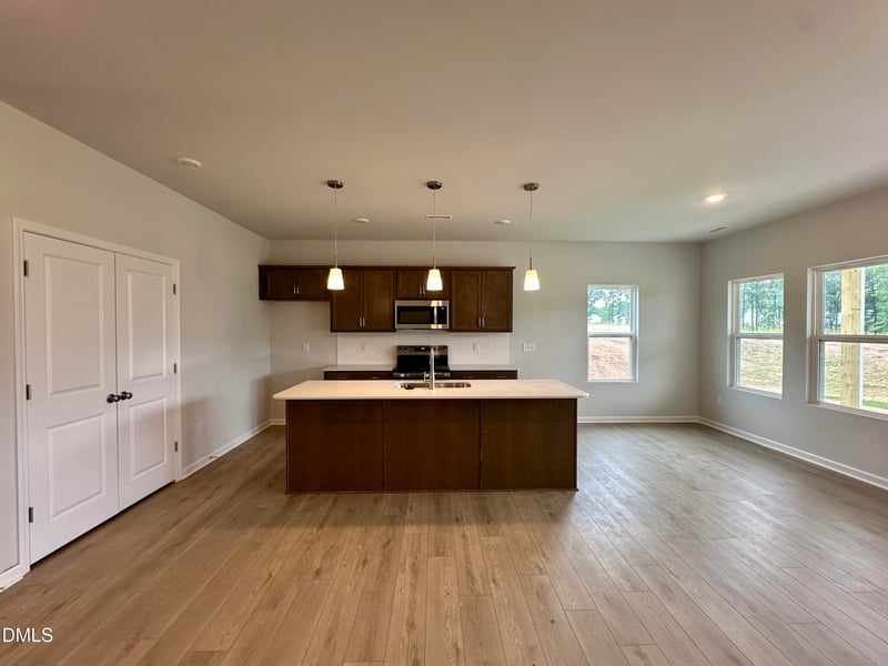 205 Buckthorn Dr, Youngsville, NC 27596