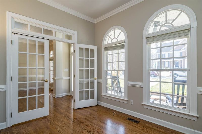 205 Burgwin Wright Way, Cary, NC 27519