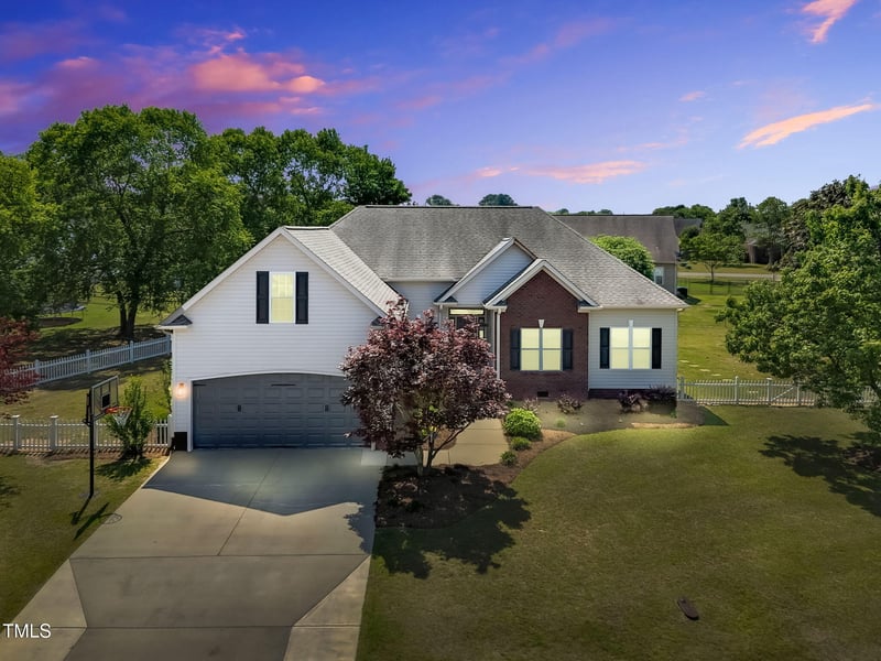 205 Carlyle Cir, Goldsboro, NC 27530