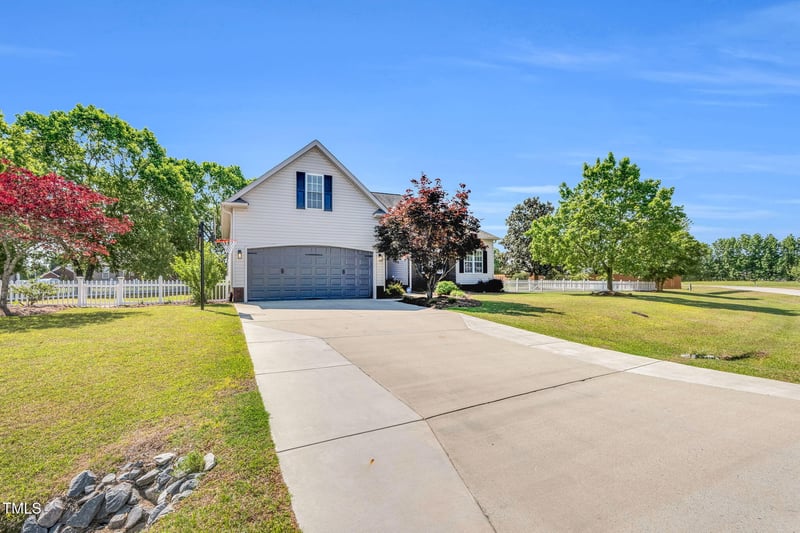 205 Carlyle Cir, Goldsboro, NC 27530