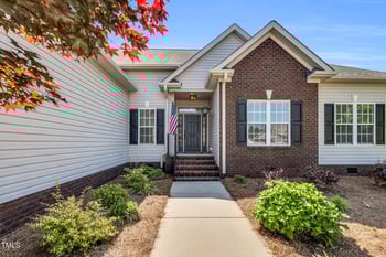 205 Carlyle Cir, Goldsboro, NC 27530