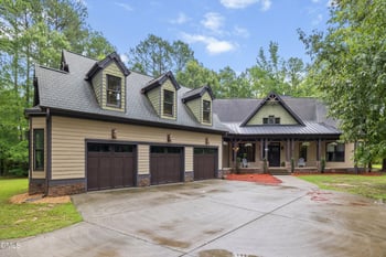 205 Carrie Dr, Archer Lodge, NC 27527