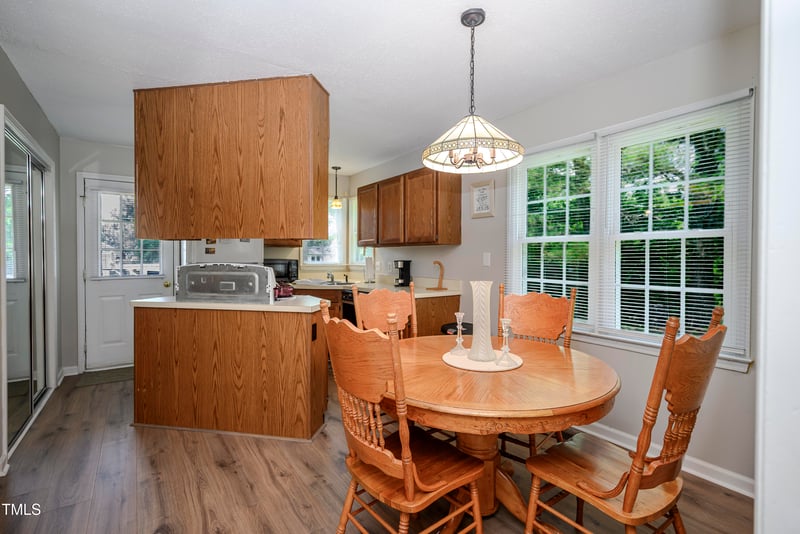 205 Cedar Dr, Zebulon, NC 27597