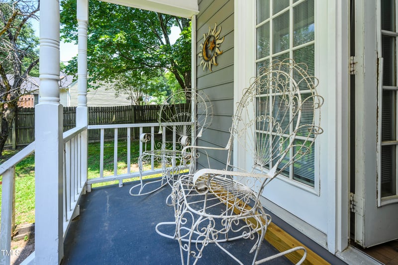 205 Cedar Dr, Zebulon, NC 27597