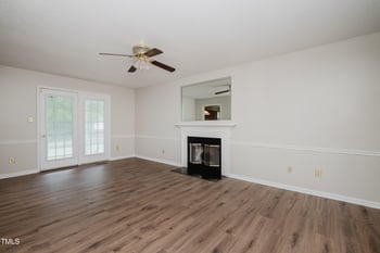 205 Cedar Dr, Zebulon, NC 27597