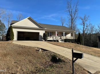 205 Cherryhill Dr, Four Oaks, NC 27524