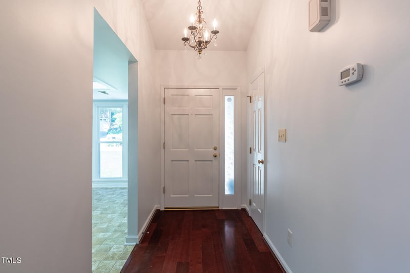 205 Chimney Rise Dr, Cary, NC 27511