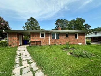 205 Cloverdale Dr, Smithfield, NC 27577