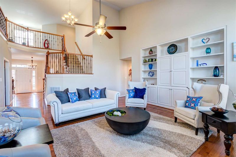 205 Cole Valley Dr, Cary, NC 27513