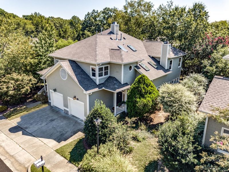 205 W Columbia Pl, Chapel Hill, NC 27516