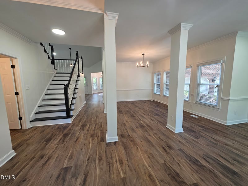 205 Coventry Ln, Cary, NC 27511