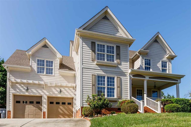 205 Danagher Ct, Holly Springs, NC 27539