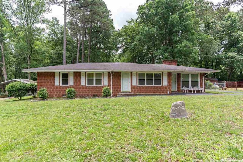 205 Daniel Cir, Knightdale, NC 27545
