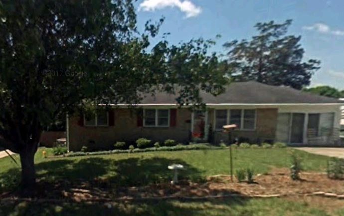 205 Eastway Ln, Graham, NC 27253