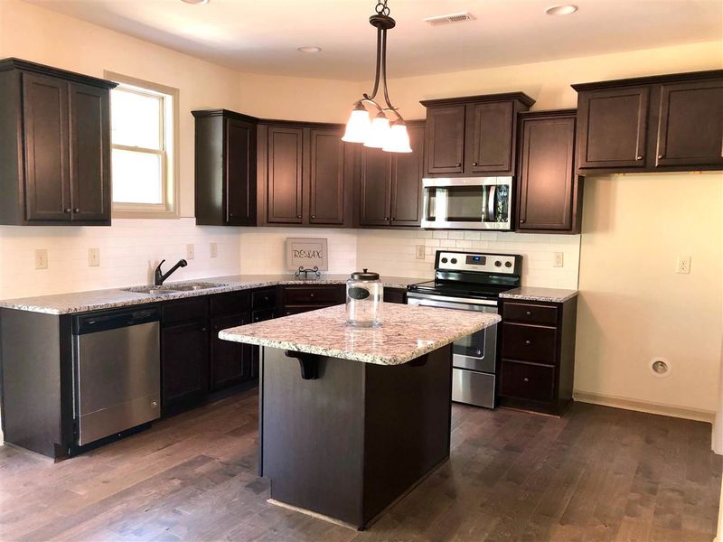 205 Elway Dr, Clayton, NC 27527