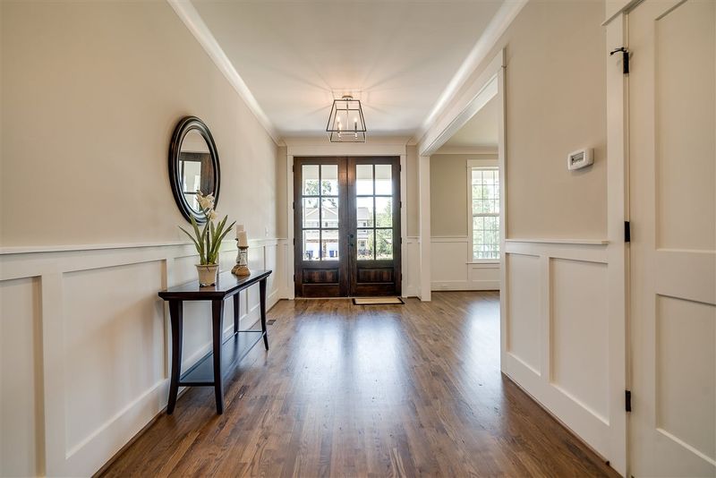 205 Everam Ct, Chapel Hill, NC 27516