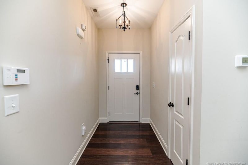 205 Fairfax Dr, Sanford, NC 27332