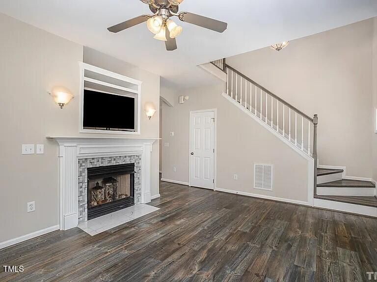 205 Forestcrest Ct, Apex, NC 27502