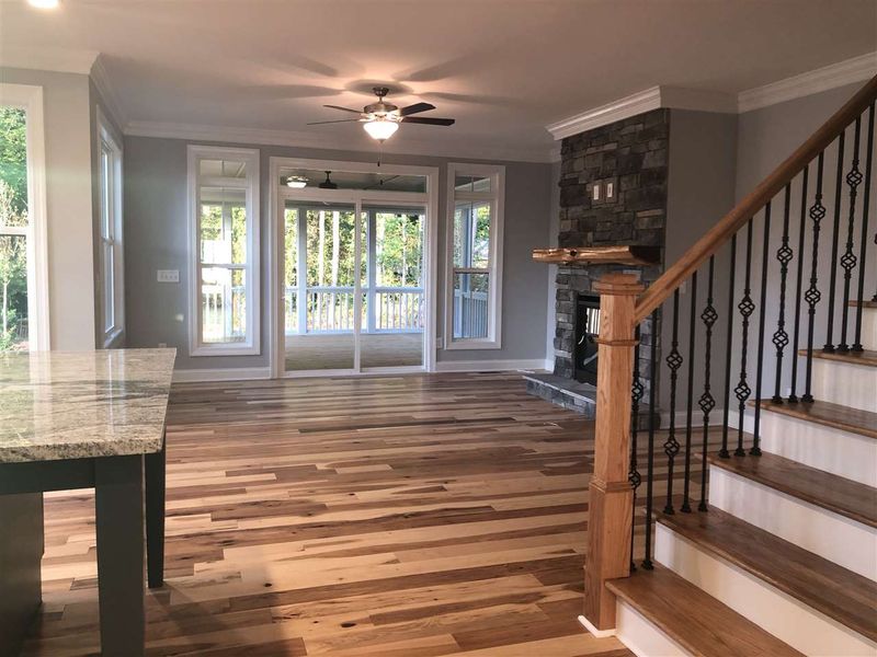 205 Foskey Dr, Cary, NC 27518