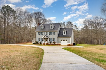 205 Fox Hollow Dr, Clayton, NC 27527