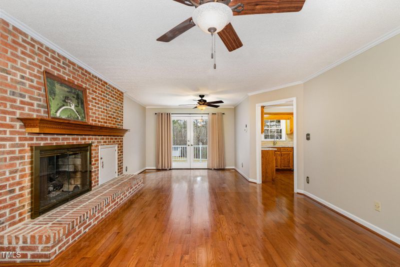 205 Fox Hollow Dr, Clayton, NC 27527