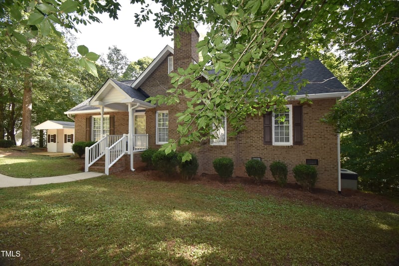 205 Fox Run Rd, Youngsville, NC 27596