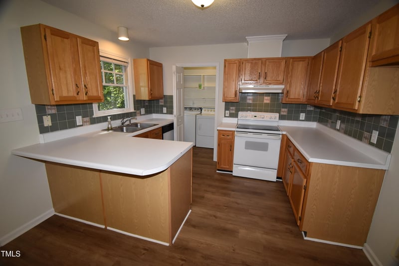 205 Fox Run Rd, Youngsville, NC 27596