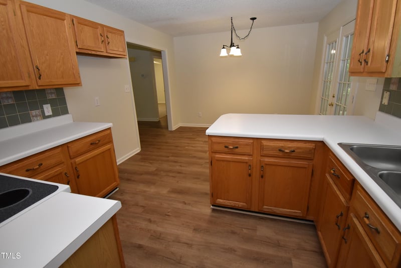 205 Fox Run Rd, Youngsville, NC 27596