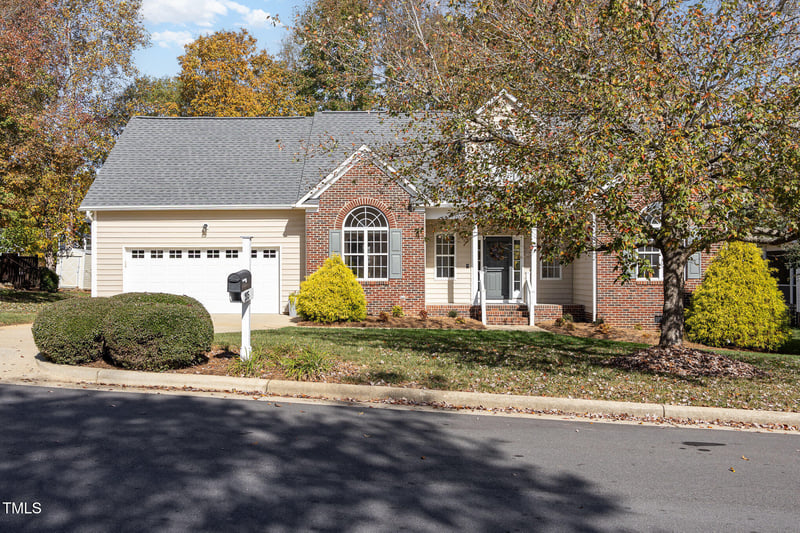 205 Foxbury Dr, Garner, NC 27529