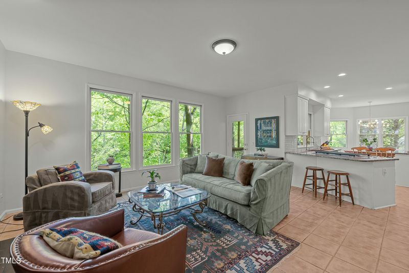 205 Glenview Pl, Chapel Hill, NC 27514
