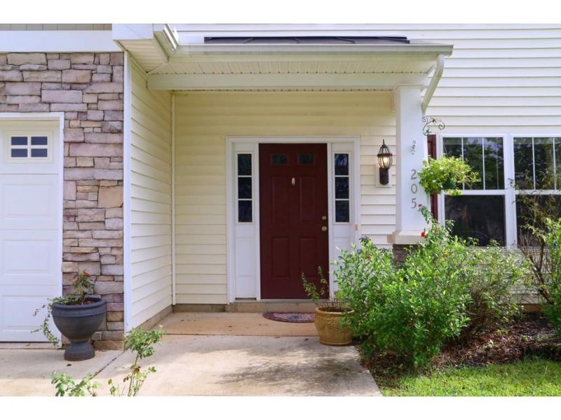 205 Goldfinch, Mebane, NC 27302