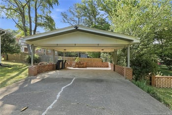 205 Gulf St, Sanford, NC 27330