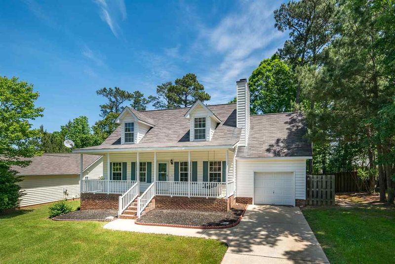 205 Harvester Dr, Holly Springs, NC 27540