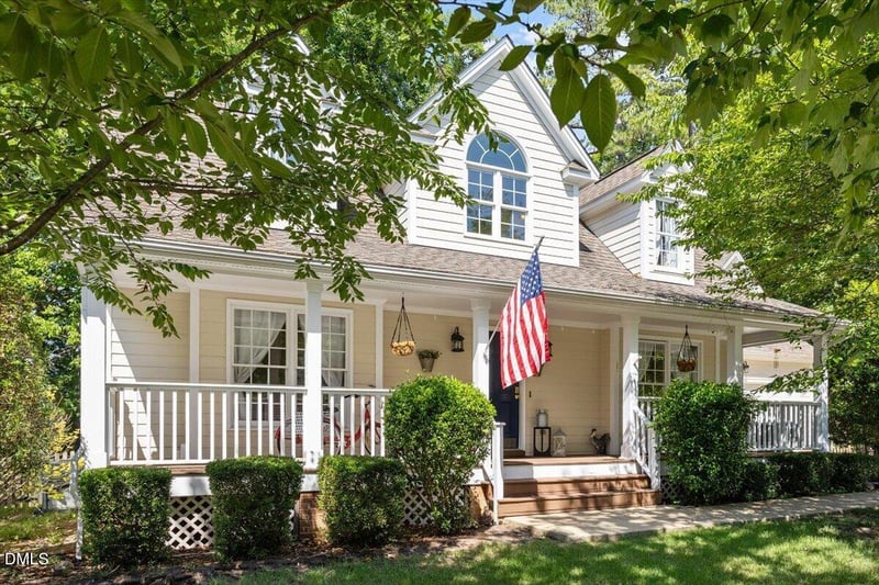 205 Hickory Glen Ln, Holly Springs, NC 27540