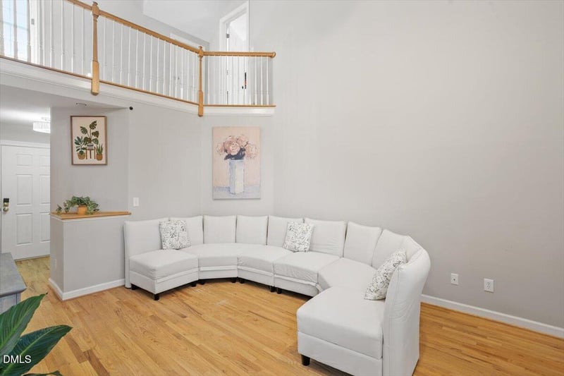 205 Hickory Glen Ln, Holly Springs, NC 27540