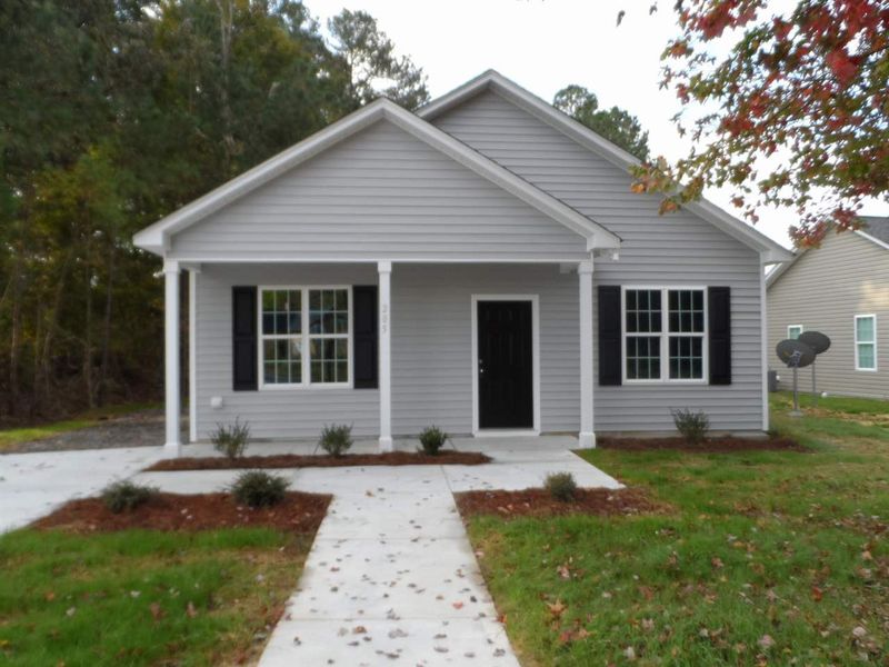 205 W Hillsboro St, Creedmoor, NC 27522