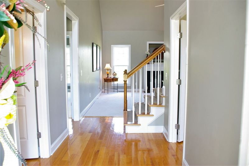 205 Hocutt Farm Dr, Clayton, NC 27527
