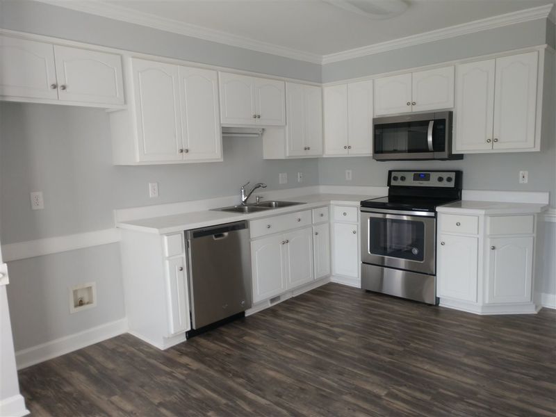 205 Hunter Way, Clayton, NC 27520
