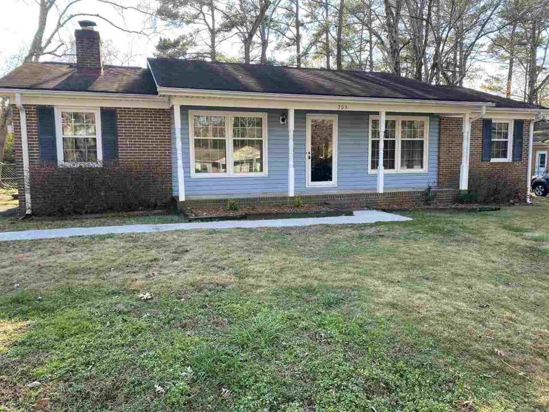 205 Killington Dr, Raleigh, NC 27609