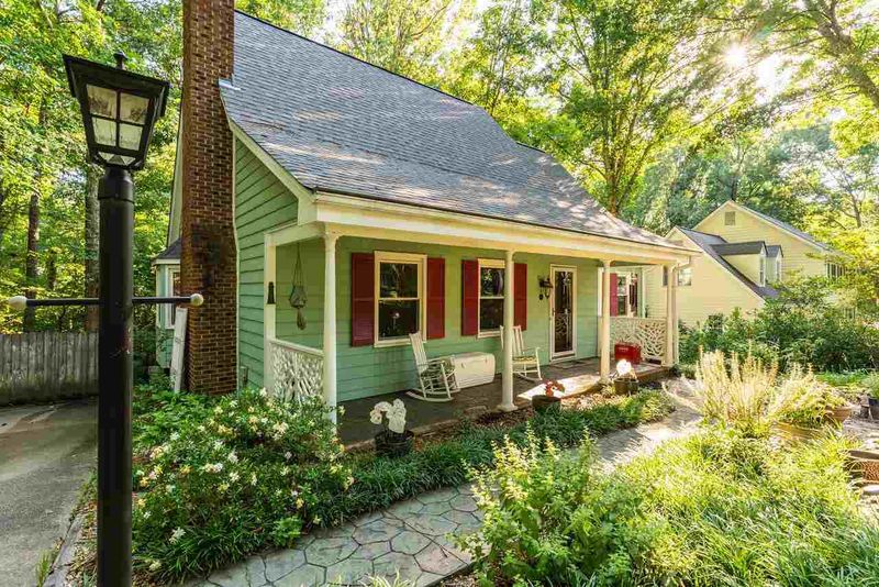 205 Laurie Ln, Cary, NC 27513
