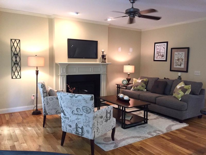 205 Marsh Landing Dr, Holly Springs, NC 27540