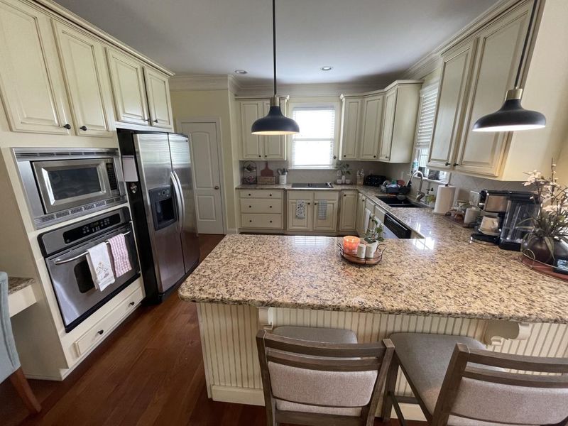 205 Meadow Glen Dr, Wake Forest, NC 27587