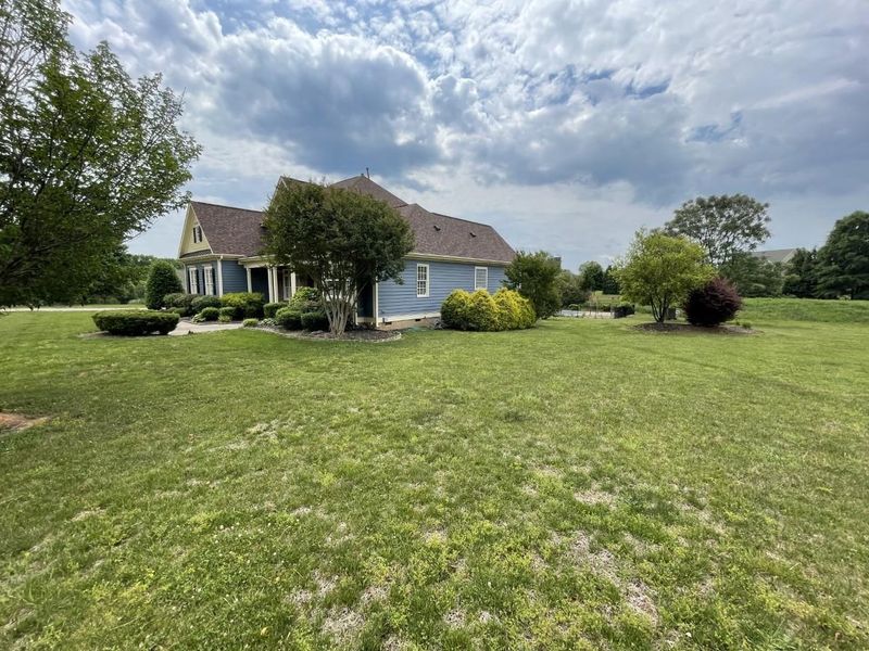 205 Meadow Glen Dr, Wake Forest, NC 27587