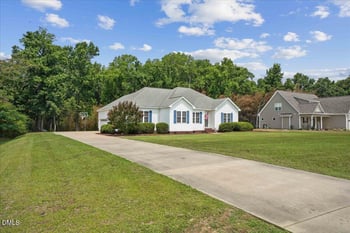 205 Millbrook Village Dr, Goldsboro, NC 27530