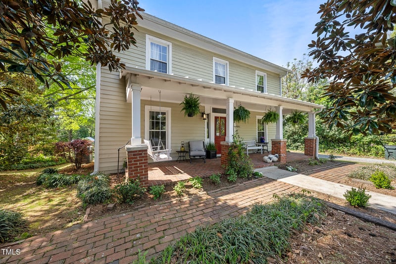 205 Moore St, Apex, NC 27502